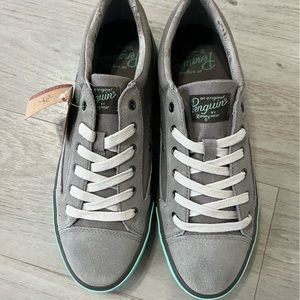 NWT 9.5 Original Penguin quest retro shoes sneakers gray aqua linen casual Mens